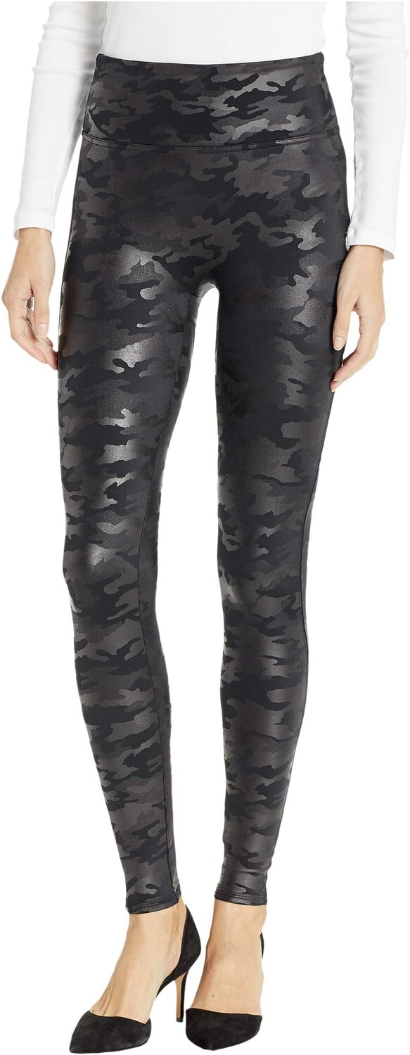Леггинсы из искусственной кожи с камуфляжным принтом Spanx, цвет Matte Black Camo
Леггинсы из искусственной кожи с камуфляжным принтом Spanx, цвет Matte Black Camo