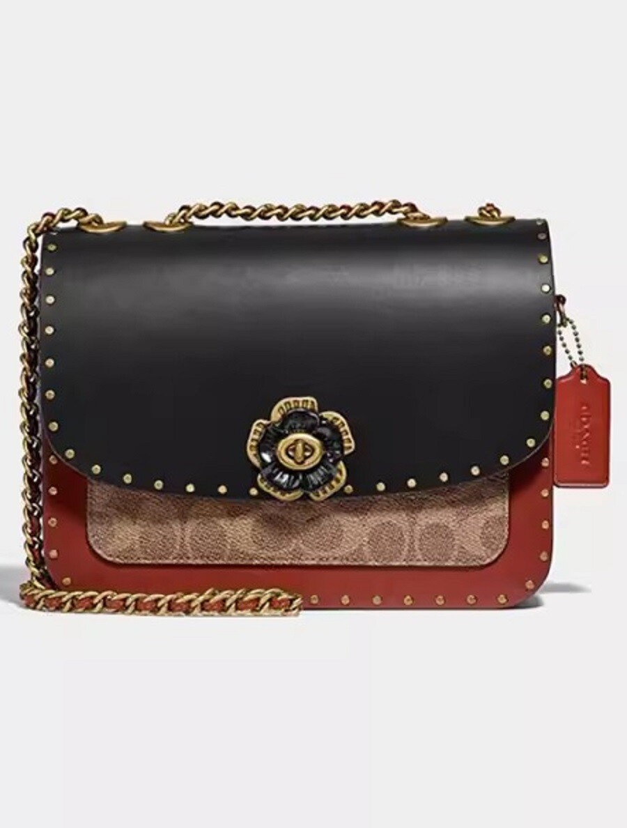 Сумка кросс-боди Coach Outlet Women’s Classic Madison Small Square, черный, коричневый
Сумка кросс-боди Coach Outlet Women’s Classic Madison Small Square, черный, коричневый
