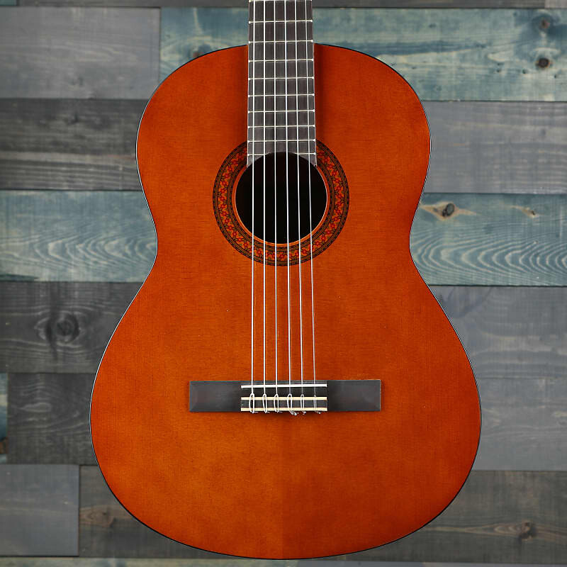 Полномасштабная классическая гитара Yamaha C40II Natural C40II Natural Full Scale Classical Guitar
Полномасштабная классическая гитара Yamaha C40II Natural C40II Natural Full Scale Classical Guitar