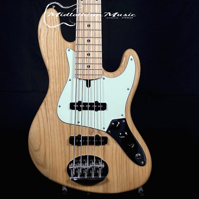 Басс гитара Lakland Skyline JO-05M - AKA 55-60 - 5-String Bass Guitar - Natural Gloss Finish
Басс гитара Lakland Skyline JO-05M - AKA 55-60 - 5-String Bass Guitar - Natural Gloss Finish