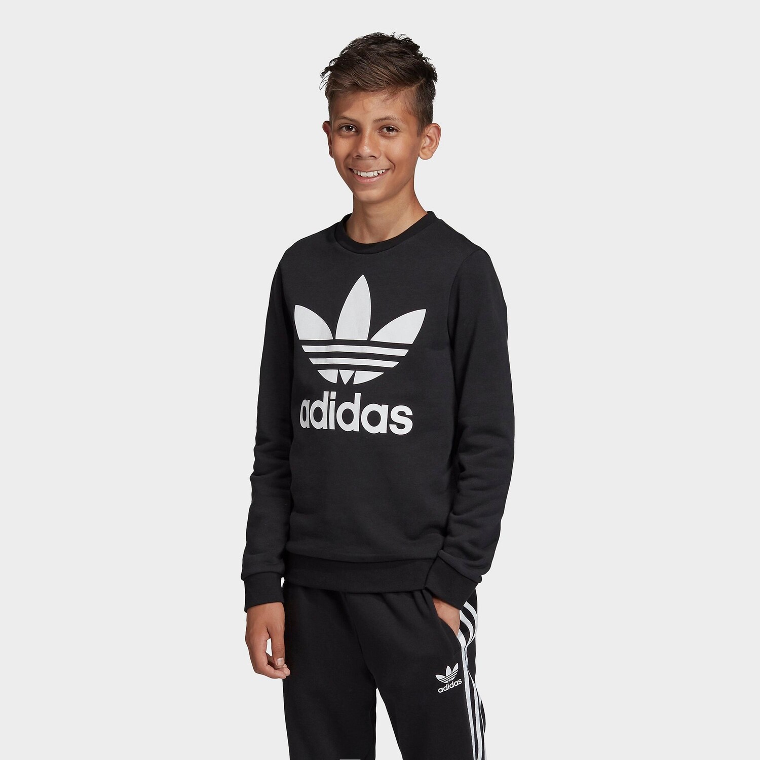 Детская повседневная толстовка с круглым вырезом Adidas Originals Trefoil, черный
Детская повседневная толстовка с круглым вырезом Adidas Originals Trefoil, черный