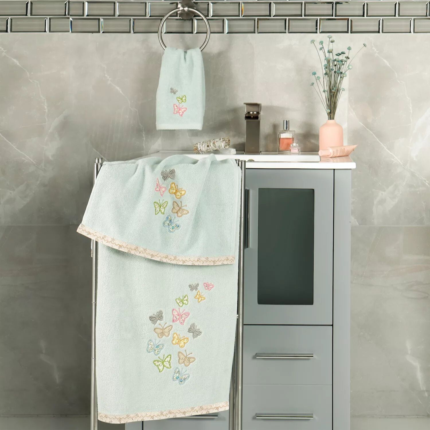 Linum Home Textiles Турецкий хлопок Mariposa Набор украшенных полотенец из 4 предметов
Linum Home Textiles Турецкий хлопок Mariposa Набор украшенных полотенец из 4 предметов
