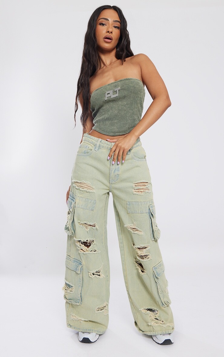 PrettyLittleThing Голубые джинсовые джинсы карго с потертыми деталями и карманами Petite
PrettyLittleThing Голубые джинсовые джинсы карго с потертыми деталями и карманами Petite