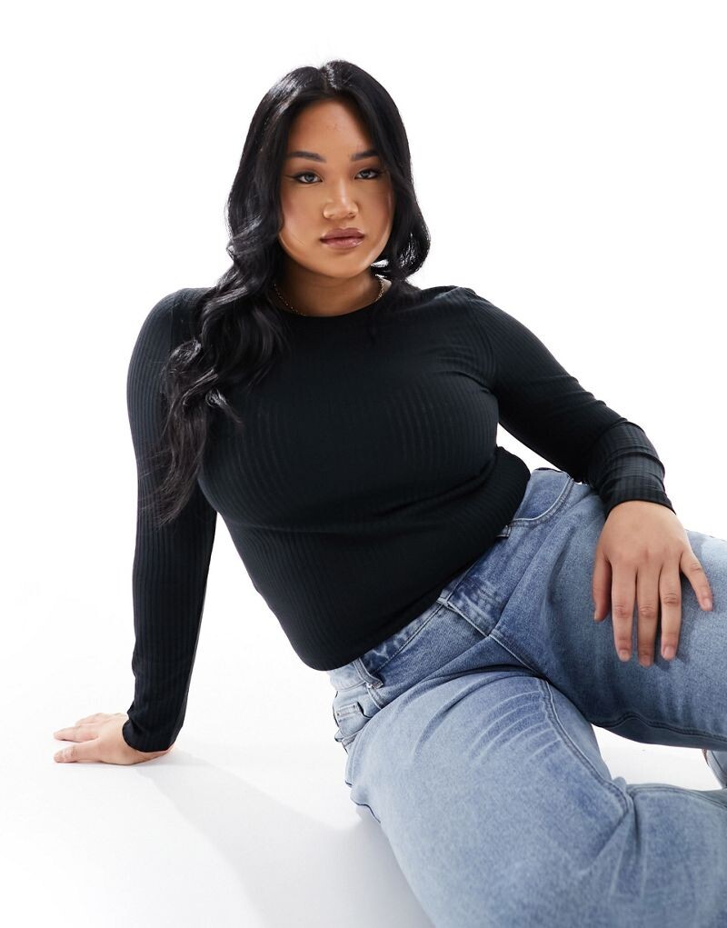 ASOS DESIGN Curve — черная прозрачная футболка с длинными рукавами в рубчик
ASOS DESIGN Curve — черная прозрачная футболка с длинными рукавами в рубчик
