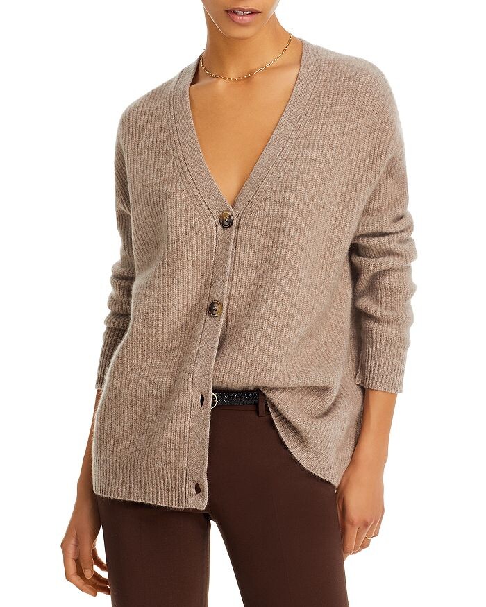 Объемный кашемировый кардиган в рубчик — 100% эксклюзив C by Bloomingdale's Cashmere, Коричневый
Объемный кашемировый кардиган в рубчик — 100% эксклюзив C by Bloomingdale's Cashmere, Коричневый