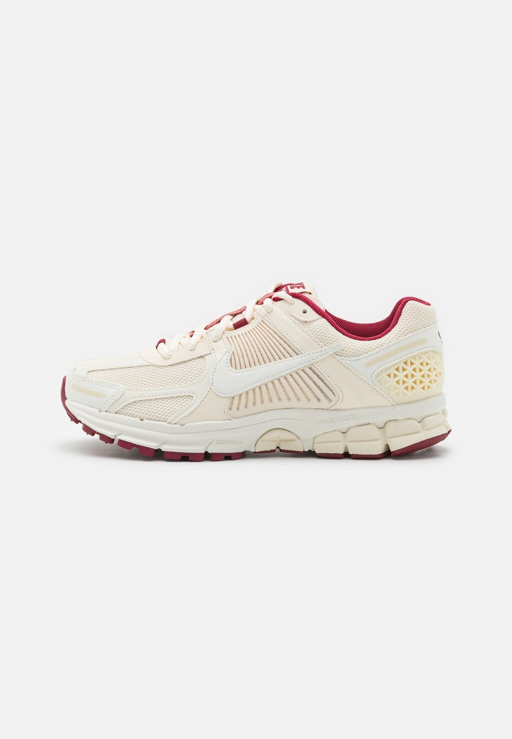 Низкие кроссовки Zoom Vomero 5 Nike, цвет sail/pale ivory/team red/adobe/coconut milk
Низкие кроссовки Zoom Vomero 5 Nike, цвет sail/pale ivory/team red/adobe/coconut milk