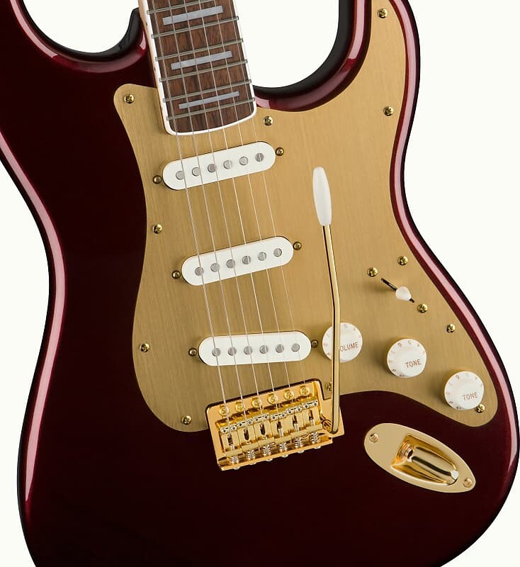 Squier 40th Anniversary Stratocaster Gold Edition - Ruby Red Metallic 037-9410-515
Squier 40th Anniversary Stratocaster Gold Edition - Ruby Red Metallic 037-9410-515