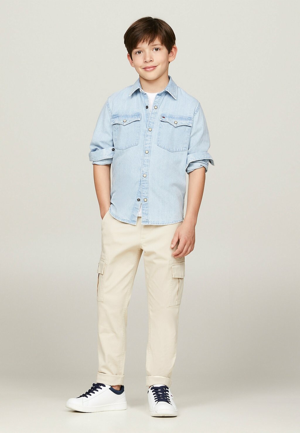 Рубашка из денима средней стирки Snap-Button Regular Fit Tommy Hilfiger, светло-синий
Рубашка из денима средней стирки Snap-Button Regular Fit Tommy Hilfiger, светло-синий