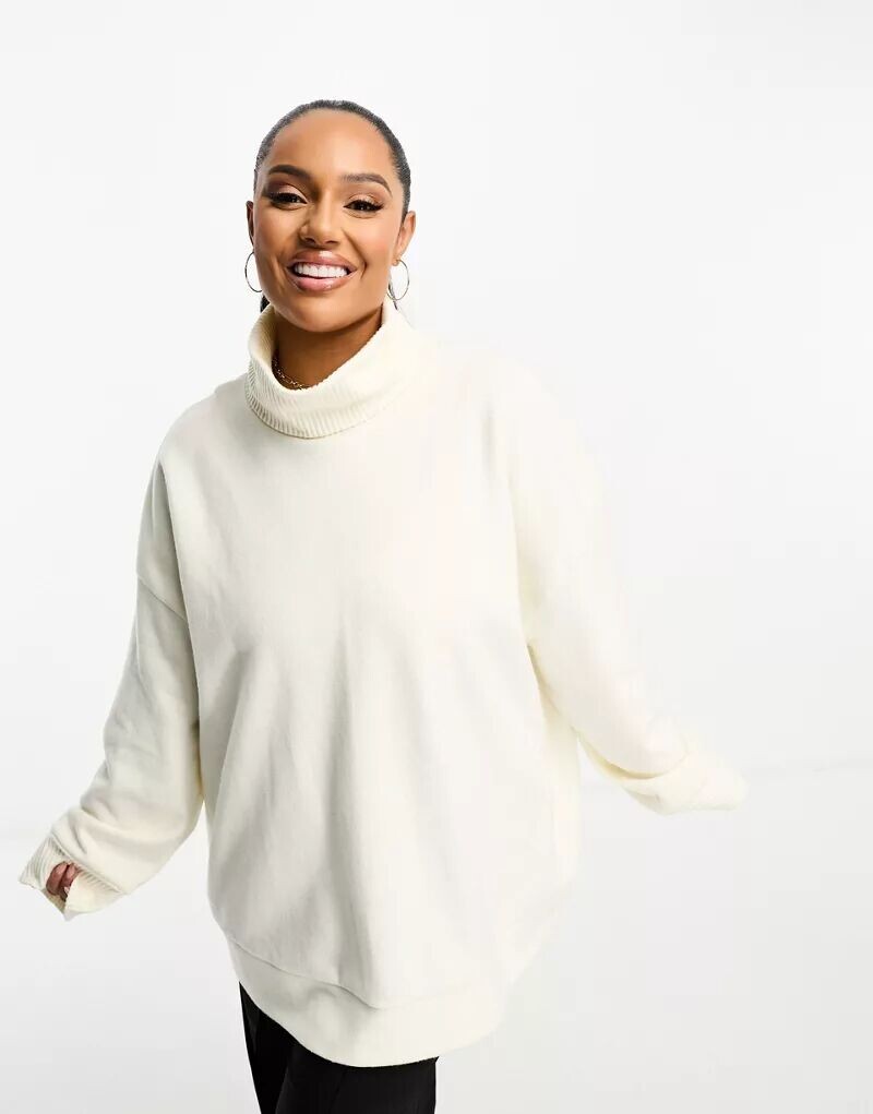 Супермягкий длинный свитер с высоким воротником ASOS DESIGN Curve белого зимнего цвета
Супермягкий длинный свитер с высоким воротником ASOS DESIGN Curve белого зимнего цвета