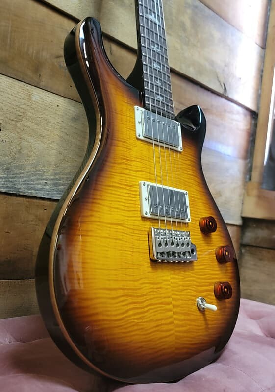 Электрогитара PRS SE DGT David Grissom Signature McCarty - Tobacco Sunburst w/ Gig Bag
Электрогитара PRS SE DGT David Grissom Signature McCarty - Tobacco Sunburst w/ Gig Bag