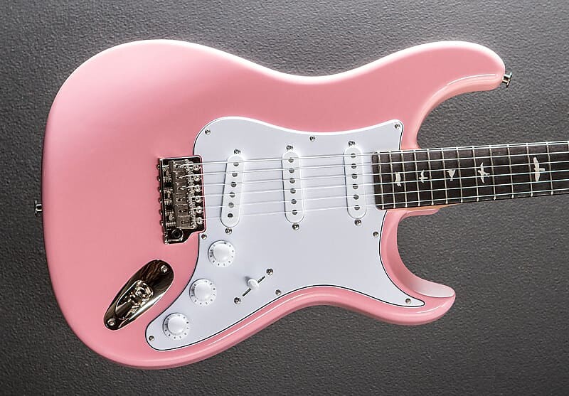 John Mayer Silver Sky - Roxy Pink с палисандровым деревом PRS John Mayer Silver Sky - w/Rosewood
John Mayer Silver Sky - Roxy Pink с палисандровым деревом PRS John Mayer Silver Sky - w/Rosewood
