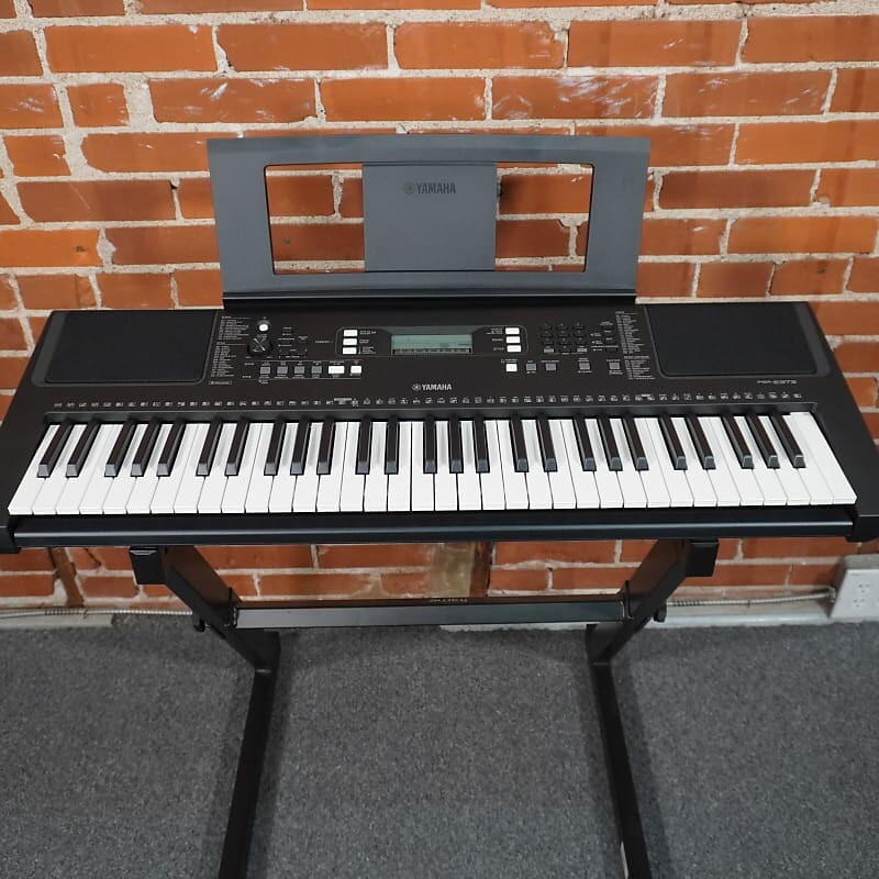 Портативная 61-клавишная клавиатура Yamaha PSR-E363 PSR-E363 Portable 61-key Keyboard
Портативная 61-клавишная клавиатура Yamaha PSR-E363 PSR-E363 Portable 61-key Keyboard