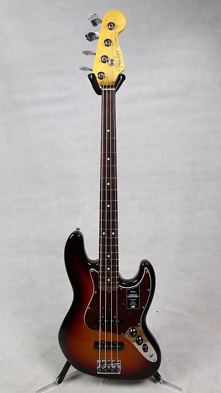 Накладка на гриф Fender American Professional II Jazz Bass из палисандра, 3 цвета, солнечные лучи, с футляром
Накладка на гриф Fender American Professional II Jazz Bass из палисандра, 3 цвета, солнечные лучи, с футляром