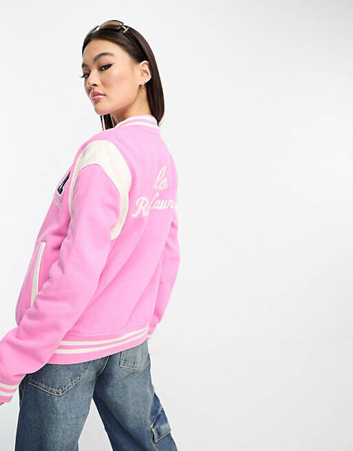 Эксклюзивный университетский бомбер розового цвета с логотипом Polo Ralph Lauren x ASOS, Розовый
Эксклюзивный университетский бомбер розового цвета с логотипом Polo Ralph Lauren x ASOS, Розовый