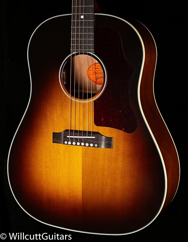 Gibson Custom Shop Willcutt Exclusive 50-х годов J-45 Vintage Sunburst Красная ель, состаренная термически (020) Gibson 50's J-45 Red Spruce Torrified (020)
Gibson Custom Shop Willcutt Exclusive 50-х годов J-45 Vintage Sunburst Красная ель, состаренная термически (020) Gibson 50's J-45 Red Spruce Torrified (020)