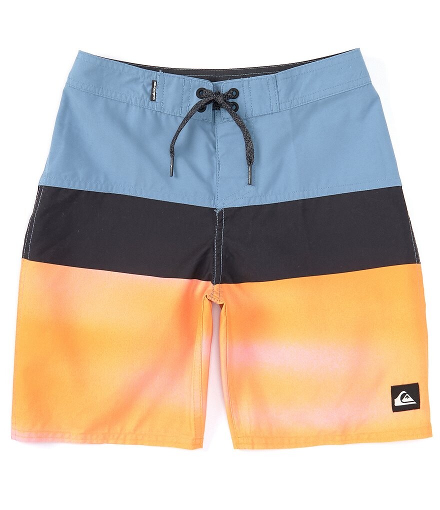 Quiksilver Big Boys 8–20, ежедневная группа 17 Шорты для доски с внешним швом, синий
Quiksilver Big Boys 8–20, ежедневная группа 17 Шорты для доски с внешним швом, синий