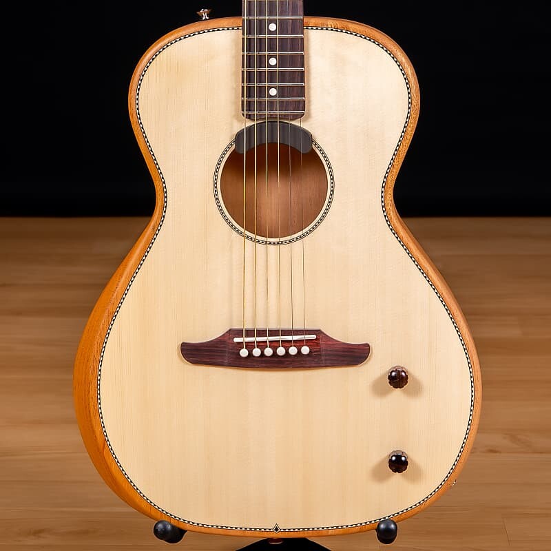 Акустическая гитара Fender Highway Series Parlor Spruce Top - Natural SN MXA2306179
Акустическая гитара Fender Highway Series Parlor Spruce Top - Natural SN MXA2306179