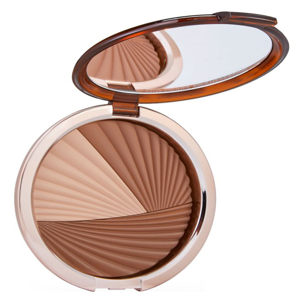 Estée Lauder Bronze Goddess Matte & Glow Bronzing Trio бронзатор и хайлайтер в компактной упаковке 24 г
Estée Lauder Bronze Goddess Matte & Glow Bronzing Trio бронзатор и хайлайтер в компактной упаковке 24 г
