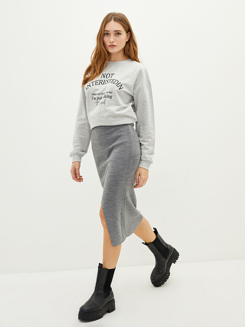 Однотонная Женская трикотажная юбка с эластичной резинкой на талии LCW Casual
Однотонная Женская трикотажная юбка с эластичной резинкой на талии LCW Casual