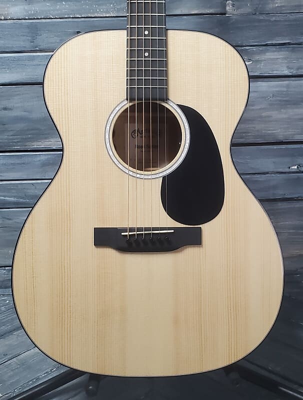 Акустическая электрогитара Martin 000-12E Road Series Martin 000-12E Road Series Electric Guitar
Акустическая электрогитара Martin 000-12E Road Series Martin 000-12E Road Series Electric Guitar
