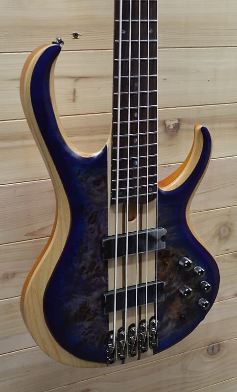 Новая 5-струнная электрическая бас-гитара Ibanez BTB845 Cerulean Blue Burst Low Gloss
Новая 5-струнная электрическая бас-гитара Ibanez BTB845 Cerulean Blue Burst Low Gloss