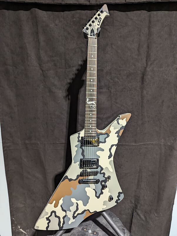 Электрогитара ESP LTD James Hetfield Signature Snakebyte Camo Satin Electric Guitar w/ Formfit Case
Электрогитара ESP LTD James Hetfield Signature Snakebyte Camo Satin Electric Guitar w/ Formfit Case