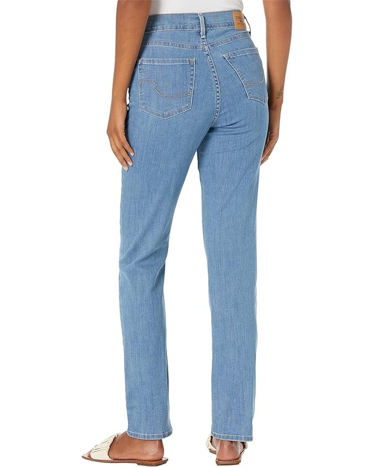 Джинсы Signature by Levi Strauss & Co. Gold Label High-Rise Straight, цвет Wildcat Canyon
Джинсы Signature by Levi Strauss & Co. Gold Label High-Rise Straight, цвет Wildcat Canyon