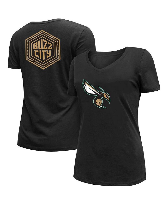 Женская черная футболка Charlotte Hornets 2022/23 City Edition с v-образным вырезом New Era, черный
Женская черная футболка Charlotte Hornets 2022/23 City Edition с v-образным вырезом New Era, черный
