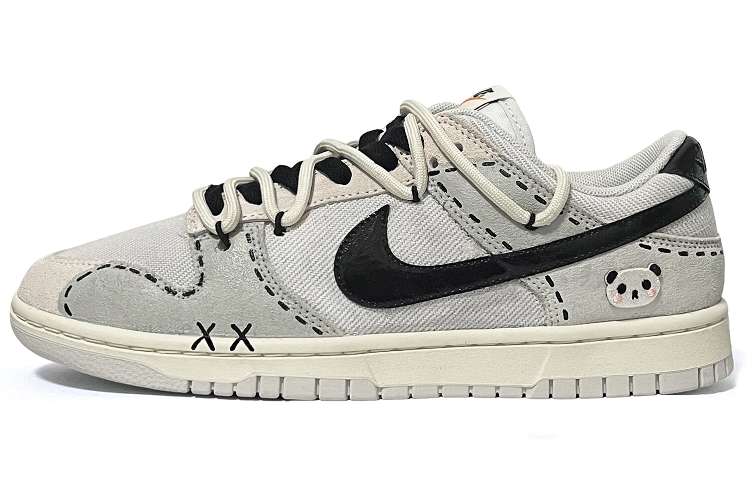 Кроссовки Nike Dunk Skateboarding Shoes Men Low-top Black White Gray, светло-серый
Кроссовки Nike Dunk Skateboarding Shoes Men Low-top Black White Gray, светло-серый