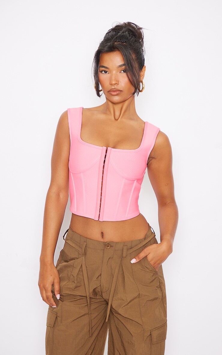 PrettyLittleThing Розовый корсет с глубоким вырезом на крючках и квадратным вырезом
PrettyLittleThing Розовый корсет с глубоким вырезом на крючках и квадратным вырезом
