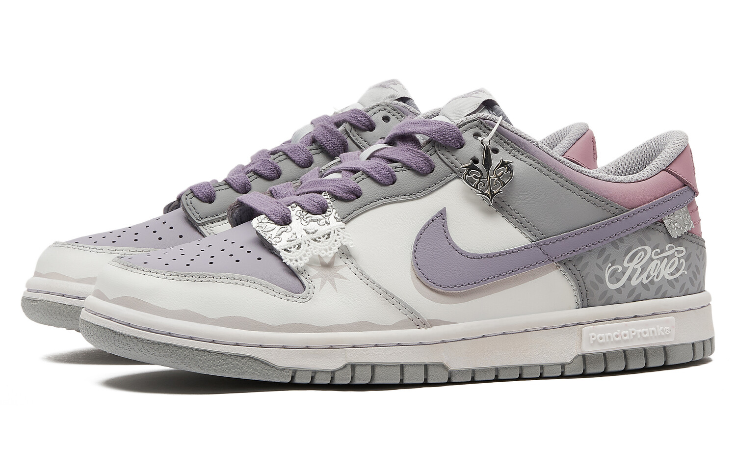 Кроссовки Nike Dunk Skateboarding Shoes Women's Low-top White/Pink/Purple, белый/розовый/фиолетовый
Кроссовки Nike Dunk Skateboarding Shoes Women's Low-top White/Pink/Purple, белый/розовый/фиолетовый