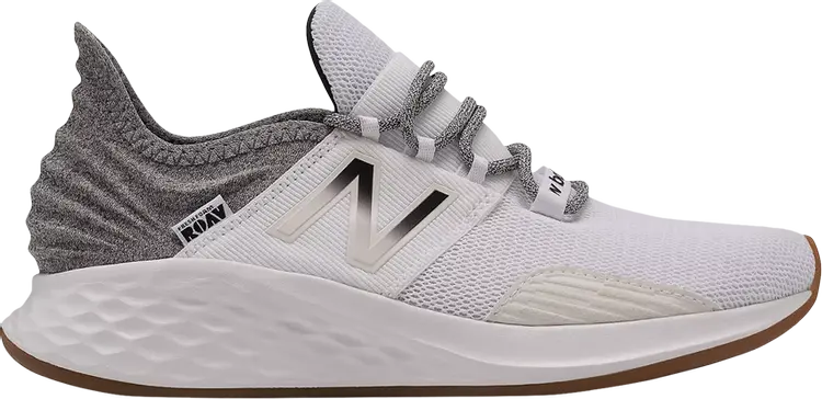 Кроссовки New Balance Wmns Fresh Foam Roav 'Tee Shirt - White Black', белый
Кроссовки New Balance Wmns Fresh Foam Roav 'Tee Shirt - White Black', белый