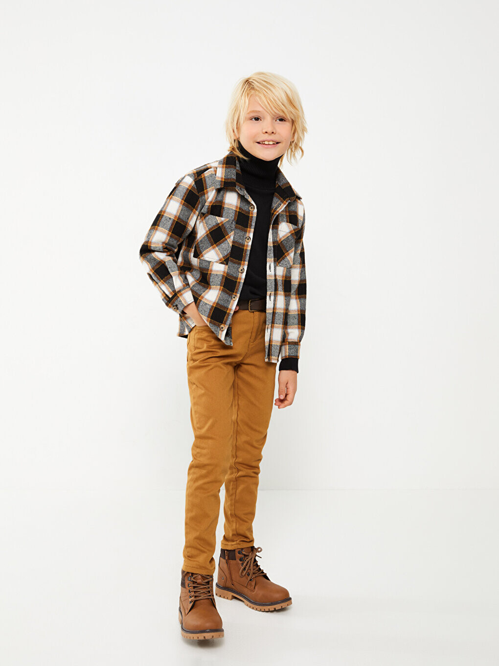 Базовые габардиновые брюки Super Skinny Fit для мальчиков LCW Kids, светло-коричневый
Базовые габардиновые брюки Super Skinny Fit для мальчиков LCW Kids, светло-коричневый