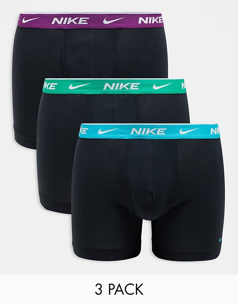 Nike – Everyday – Комплект из 3 пар черных хлопковых трусов-стрейч с контрастным поясом
Nike – Everyday – Комплект из 3 пар черных хлопковых трусов-стрейч с контрастным поясом
