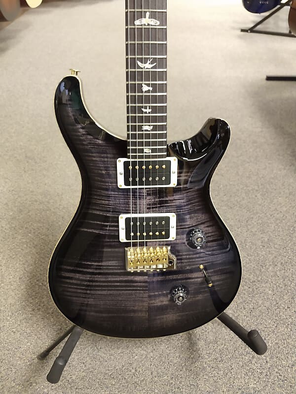 Новый PRS Paul Reed Smith Custom 24 10 Top Purple Mist Hybrid Package с жестким футляром PRS
Новый PRS Paul Reed Smith Custom 24 10 Top Purple Mist Hybrid Package с жестким футляром PRS