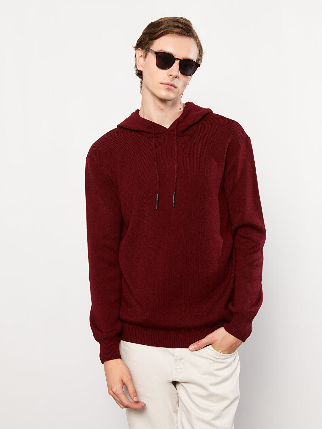 Мужской трикотажный свитер с капюшоном и длинными рукавами LCW Casual, Коричневый
Мужской трикотажный свитер с капюшоном и длинными рукавами LCW Casual, Коричневый