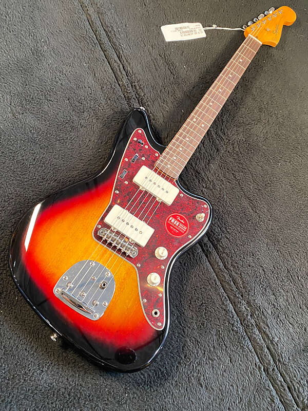 Squier Classic Vibe 60's Jazzmaster 3-Color Sunburst #ICSJ21013413 (7 фунтов, 10,3 унции)
Squier Classic Vibe 60's Jazzmaster 3-Color Sunburst #ICSJ21013413 (7 фунтов, 10,3 унции)