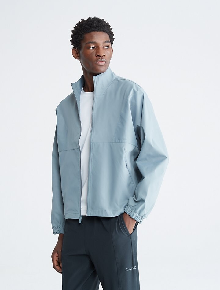 Куртка свободного кроя с воротником-стойкой Calvin Klein Athletic Calvin Klein, синий
Куртка свободного кроя с воротником-стойкой Calvin Klein Athletic Calvin Klein, синий