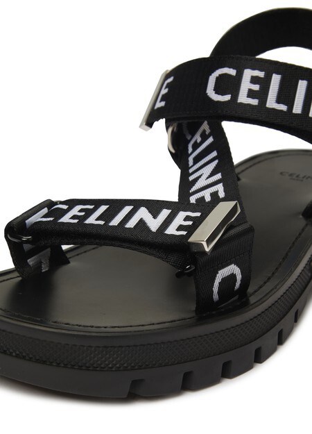 Босоножки Celine Leo с ремешками из текстиля и жаккардовым узором Celine. Celine, черный/белый
Босоножки Celine Leo с ремешками из текстиля и жаккардовым узором Celine. Celine, черный/белый
