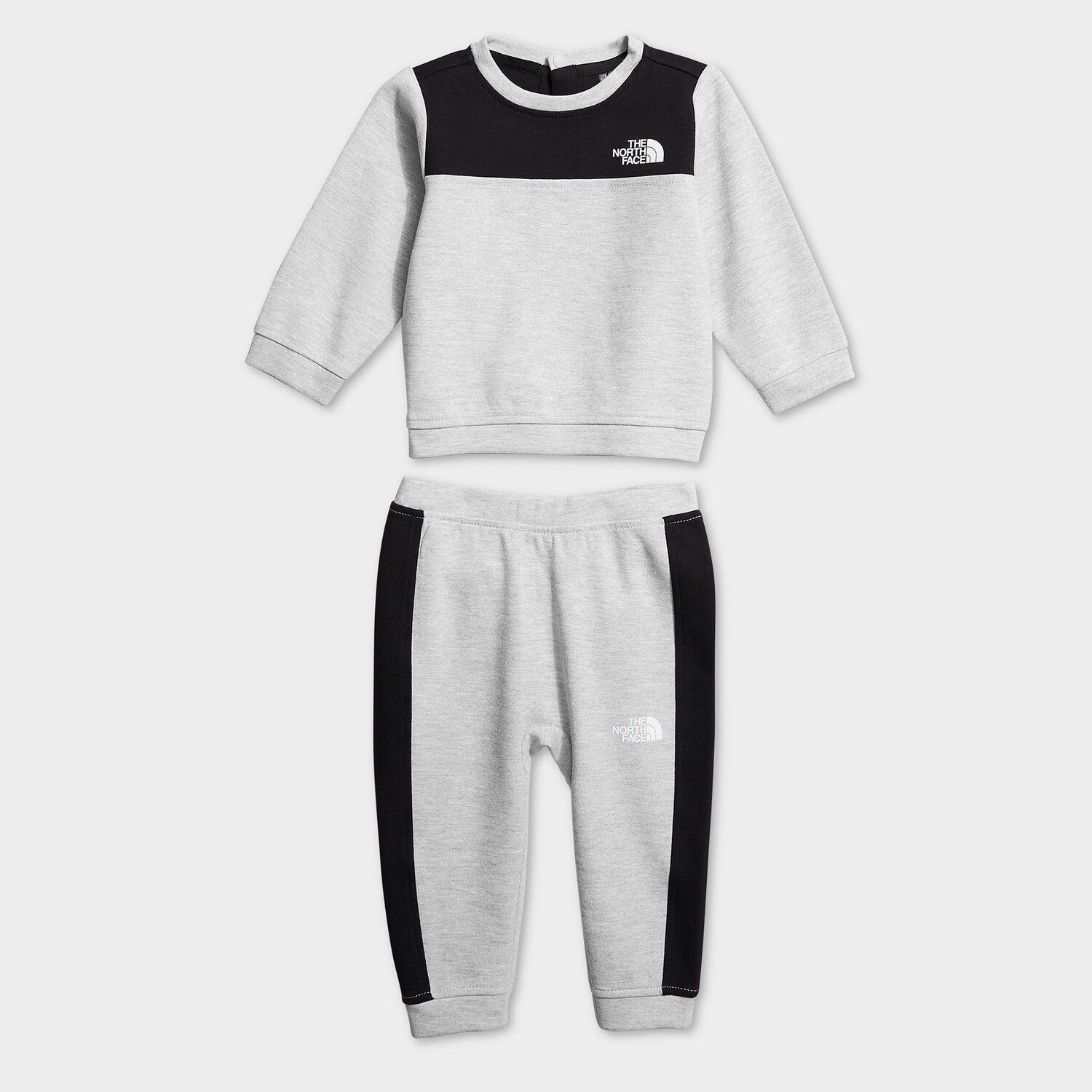 Комплект из толстовки с круглым вырезом и брюк для бега Infant The North Face Tech, серый
Комплект из толстовки с круглым вырезом и брюк для бега Infant The North Face Tech, серый