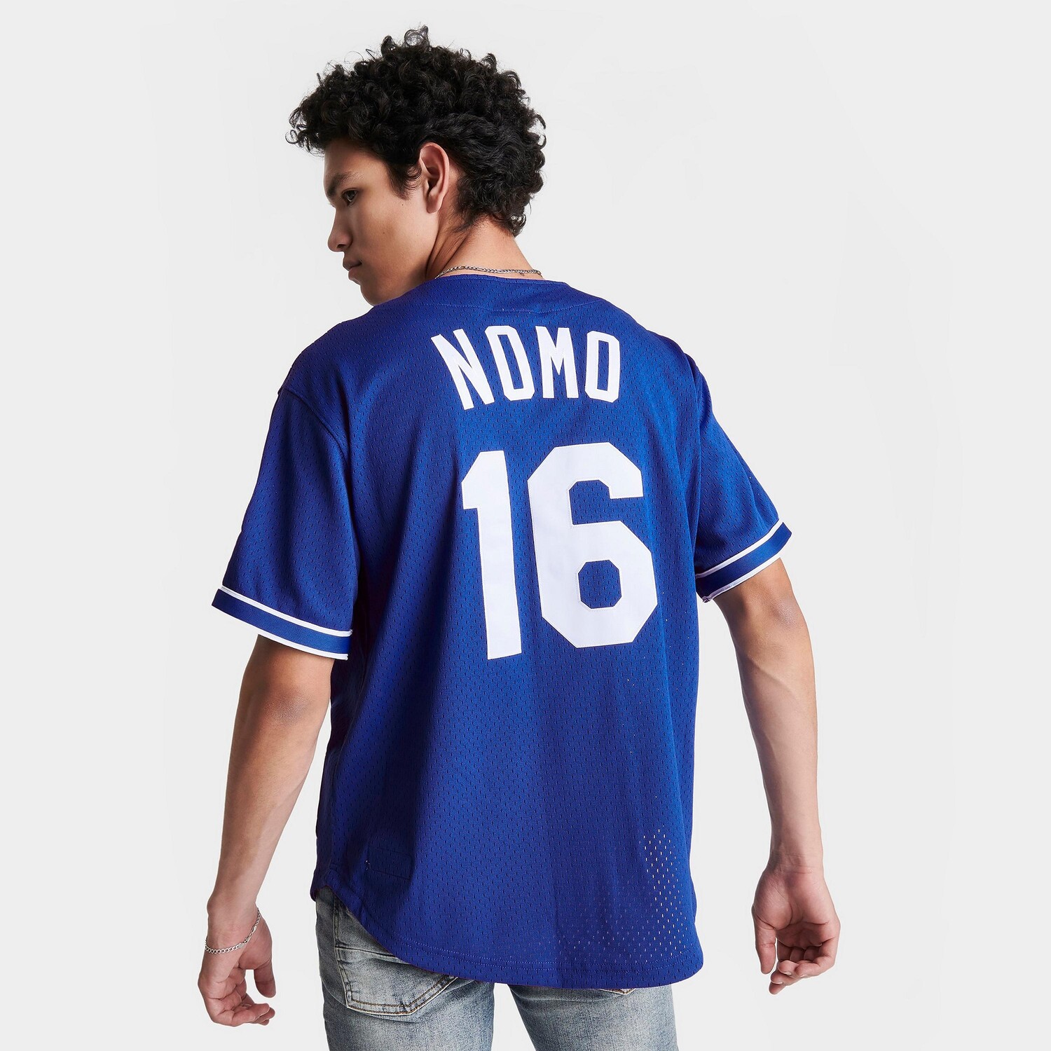 Мужская бейсбольная майка Mitchell & Ness Los Angeles Dodgers MLB Hideo Nomo 1997 BP, синий
Мужская бейсбольная майка Mitchell & Ness Los Angeles Dodgers MLB Hideo Nomo 1997 BP, синий