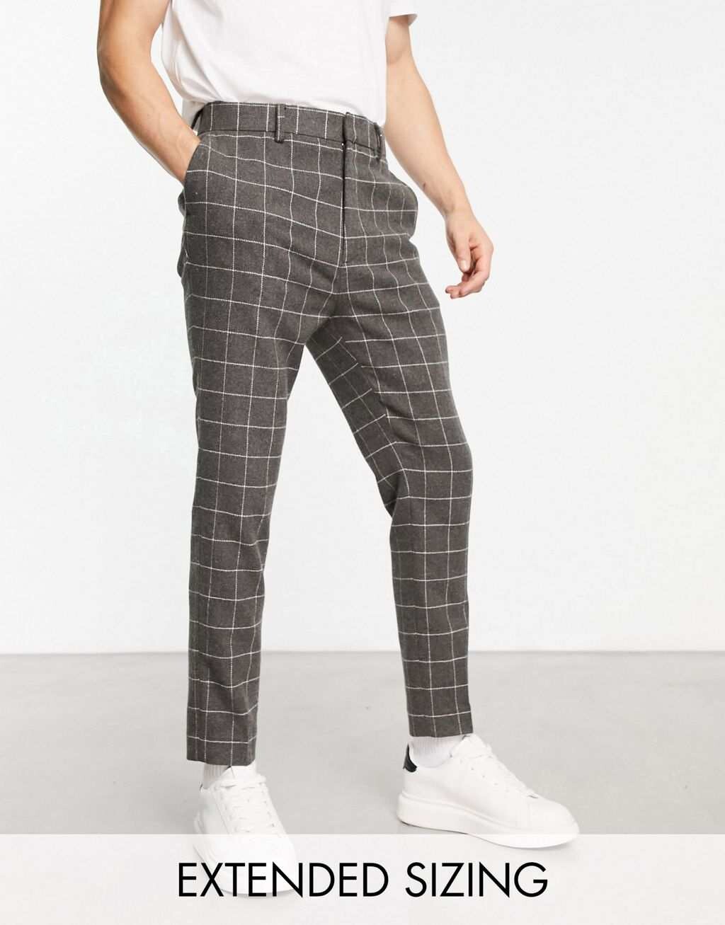 Темно-серые элегантные брюки зауженного кроя из смесовой шерсти ASOS DESIGN, Серый
Темно-серые элегантные брюки зауженного кроя из смесовой шерсти ASOS DESIGN, Серый