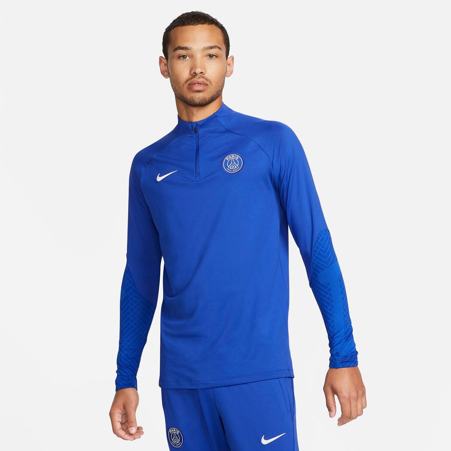 Мужская вязаная футболка Nike Paris Saint-Germain Strike Dri-FIT Soccer Drill, синий
Мужская вязаная футболка Nike Paris Saint-Germain Strike Dri-FIT Soccer Drill, синий