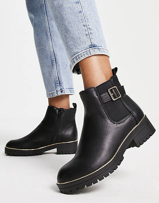 Черные массивные ботинки челси на плоской подошве с пряжкой New Look Wide Fit, Черный
Черные массивные ботинки челси на плоской подошве с пряжкой New Look Wide Fit, Черный