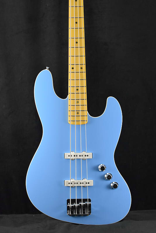 Накладка на гриф Fender Aerodyne Special Jazz Bass из калифорнийского синего клена Aerodyne Special Jazz Bass California Blue Maple Fingerboard
Накладка на гриф Fender Aerodyne Special Jazz Bass из калифорнийского синего клена Aerodyne Special Jazz Bass California Blue Maple Fingerboard