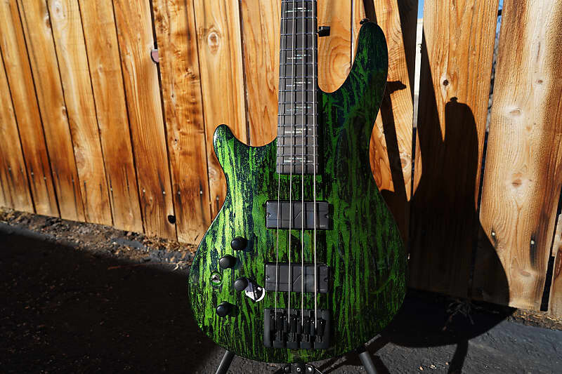 Schecter DIAMOND SERIES C-4 Silver Mountain - 4-струнная электрическая бас-гитара Toxic Venom для левой руки (2022)
Schecter DIAMOND SERIES C-4 Silver Mountain - 4-струнная электрическая бас-гитара Toxic Venom для левой руки (2022)