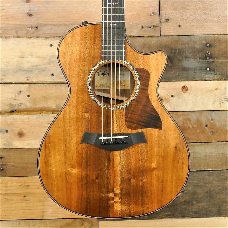 Taylor 722ce Grand Concert V-class - задняя и боковые панели Select Koa - Natural Satin Acoustic/Electric
Taylor 722ce Grand Concert V-class - задняя и боковые панели Select Koa - Natural Satin Acoustic/Electric