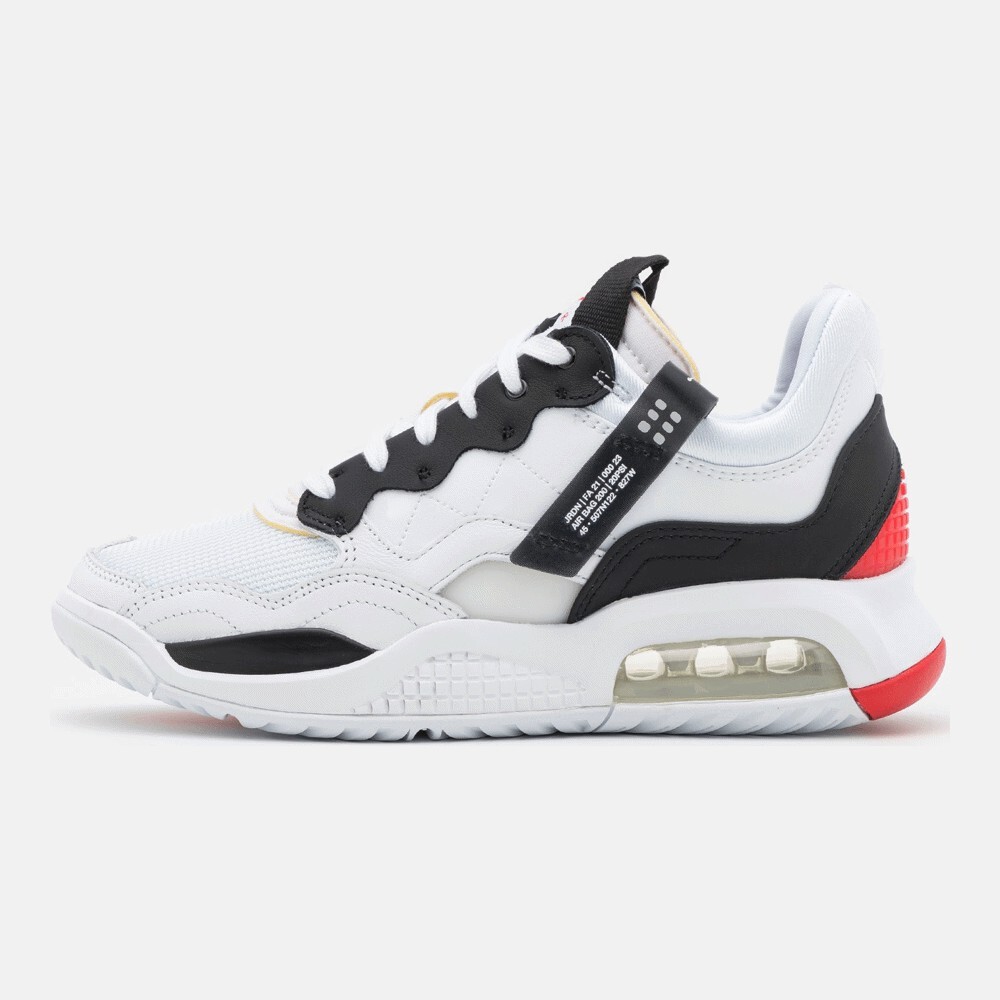 Кроссовки Jordan Ma2, white/black/university red/light smoke grey/praline
Кроссовки Jordan Ma2, white/black/university red/light smoke grey/praline