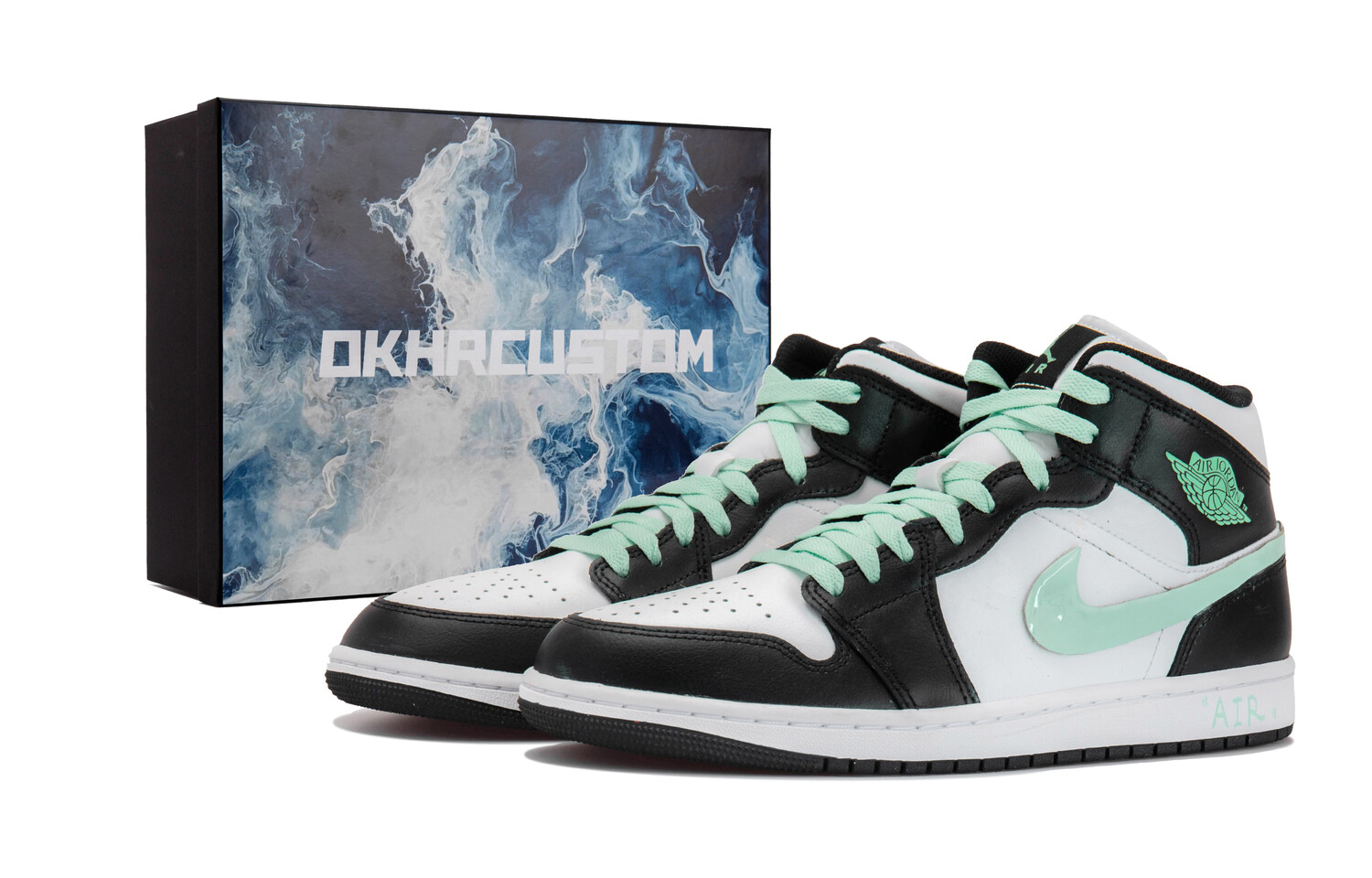 Кроссовки Air Jordan 1 Vintage Basketball Shoes Men Mid-top Black/white/green, зеленый
Кроссовки Air Jordan 1 Vintage Basketball Shoes Men Mid-top Black/white/green, зеленый