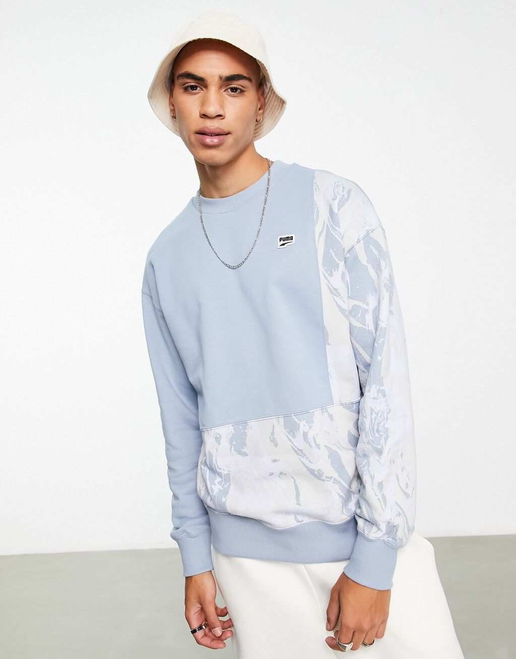 Синяя толстовка с цветными блоками с мраморным принтом Puma — эксклюзивно для ASOS, Синий
Синяя толстовка с цветными блоками с мраморным принтом Puma — эксклюзивно для ASOS, Синий